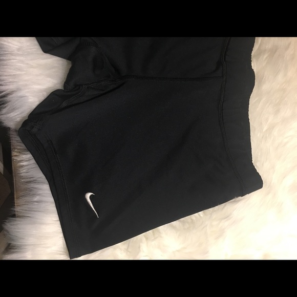 Nike Spandex Shorts - Picture 3 of 5